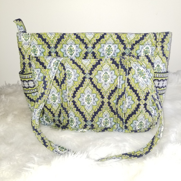 Vera Bradley Handbags - Vera Bradley bag,  SZ Large Green blue zip
